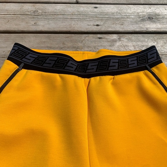 SikSilk Yellow Athletic Shorts – Men’s M – Logo Waistband - Picture 6 of 8